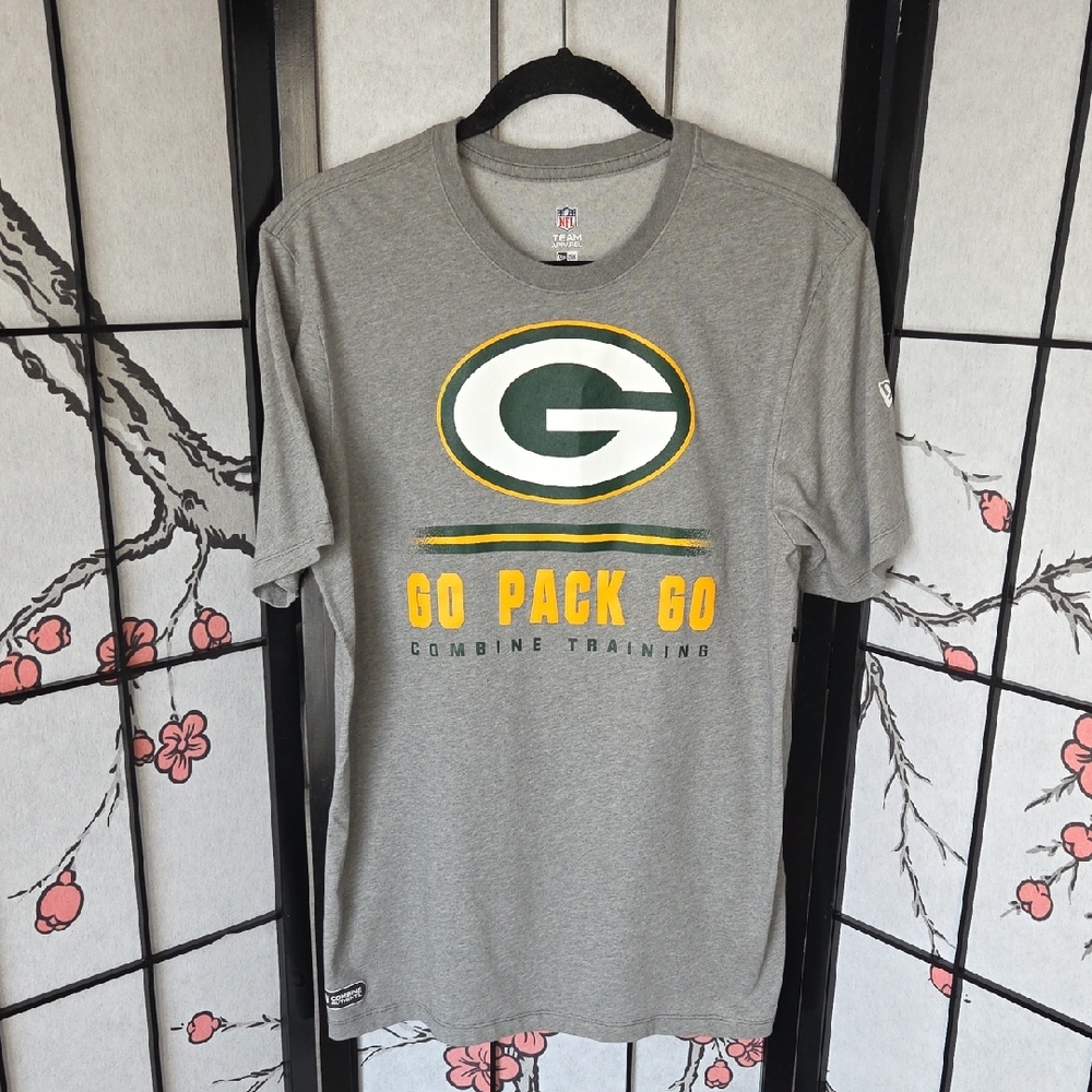 New Era Gray Green Bay Packers Short Sleeve Tee Size Medium